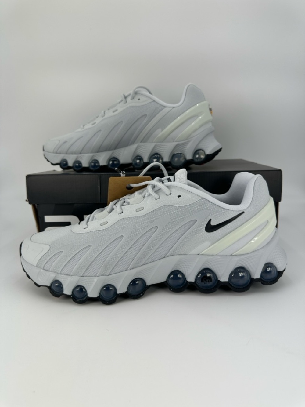 Nike Air Max DN8 Pure Platinum Black FQ7860-010 Men Size